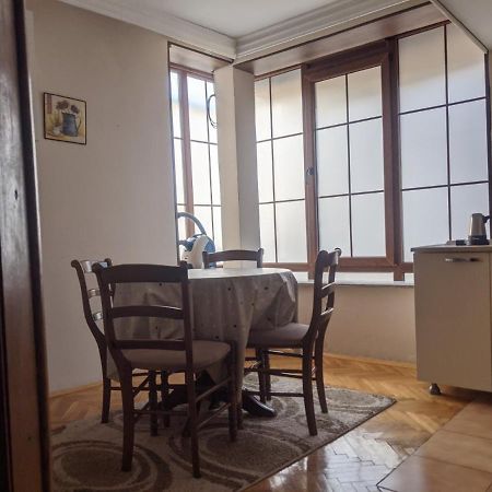 Central Apartment With City View 普里兹伦 外观 照片