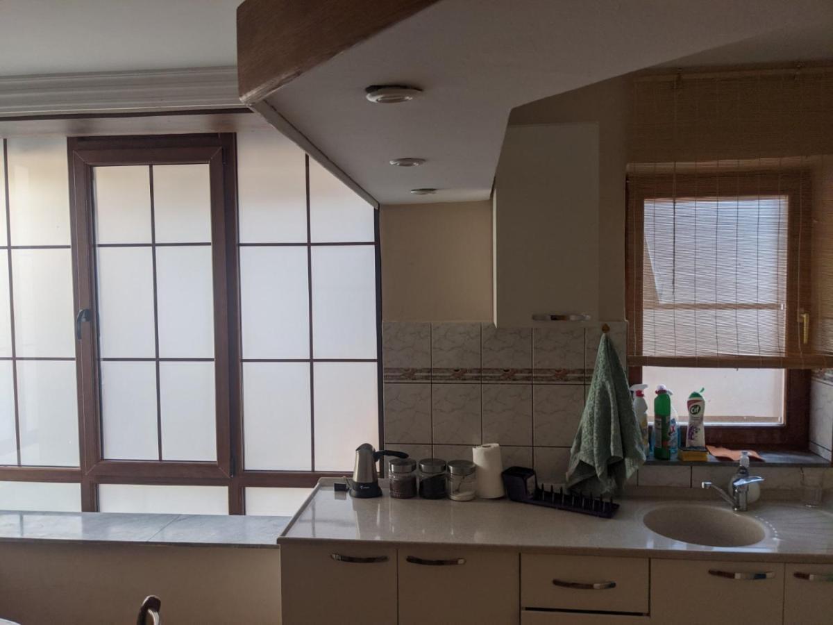 Central Apartment With City View 普里兹伦 外观 照片
